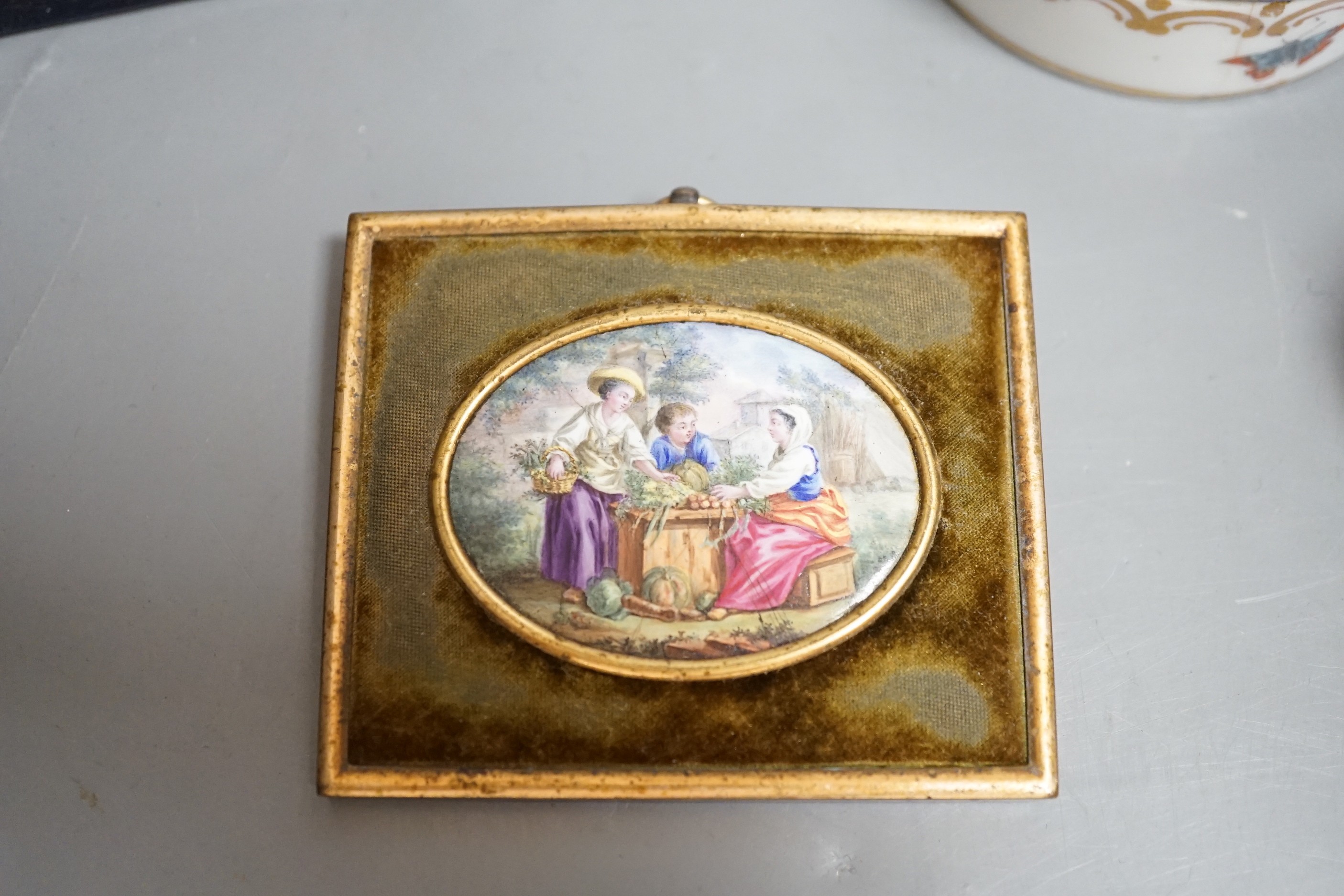 A Continental circular porcelain pot and cover, a plaque and a matchbox cover